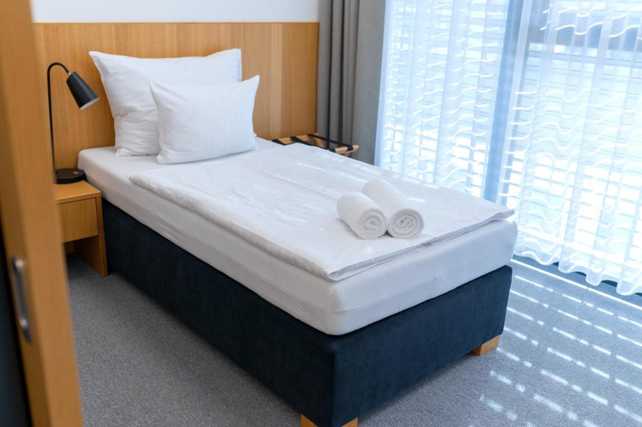 Hotel Smetanova Vsetín Extérieur photo